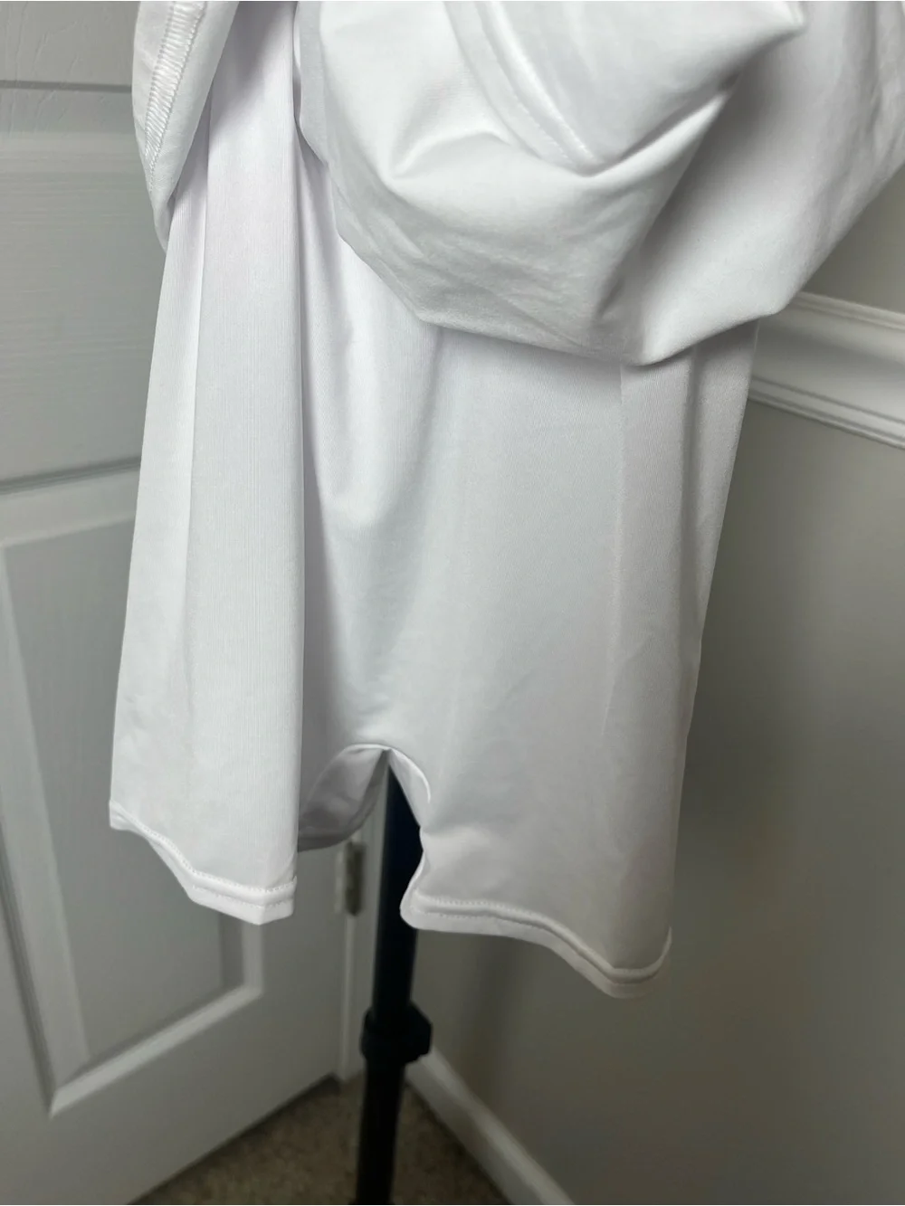 alo - Alosoft Showcase Dress - Picture 14 of 14